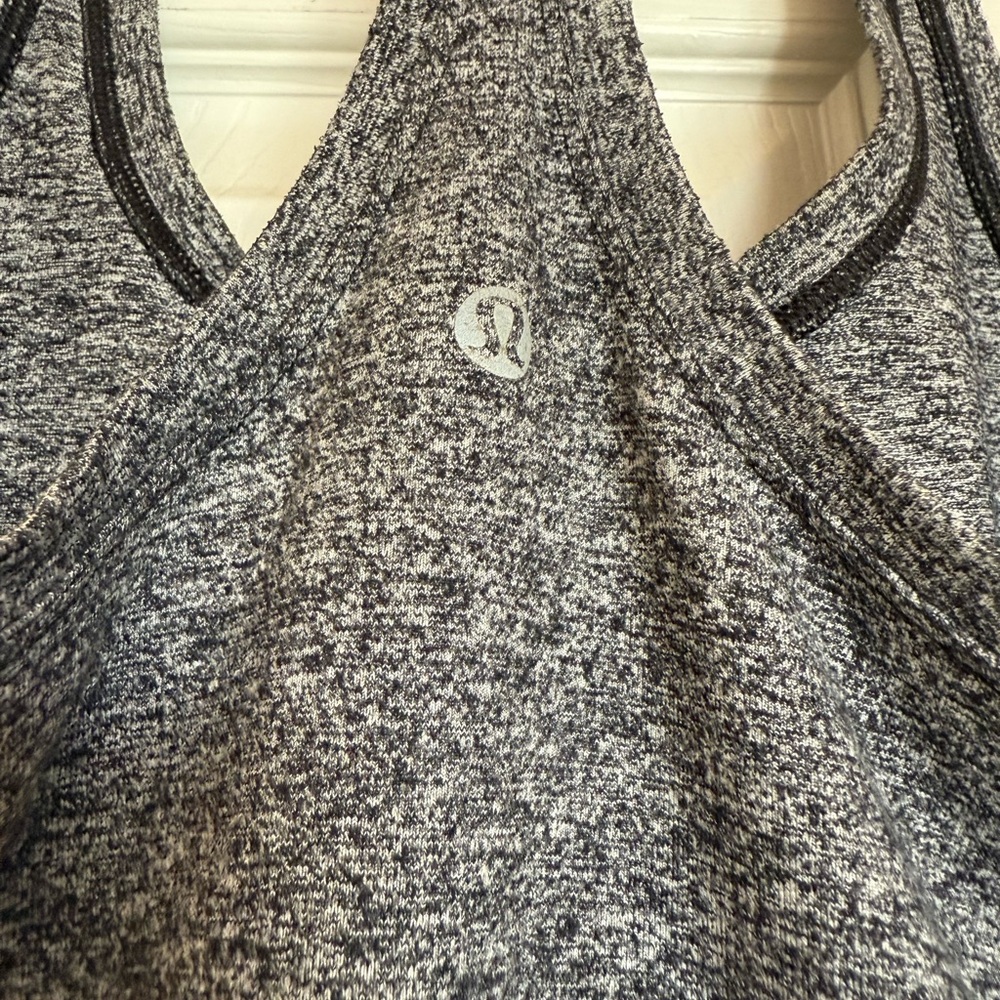 lululemon athletica Women's heathered black/grey Tank Top
